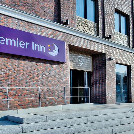 Premier Inn Luebeck City Stadtgraben Ngoại thất bức ảnh
