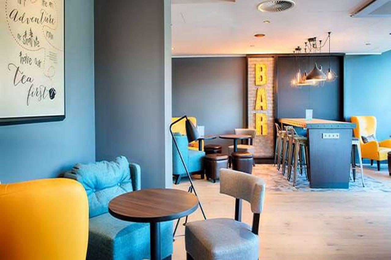 Premier Inn Luebeck City Stadtgraben Ngoại thất bức ảnh
