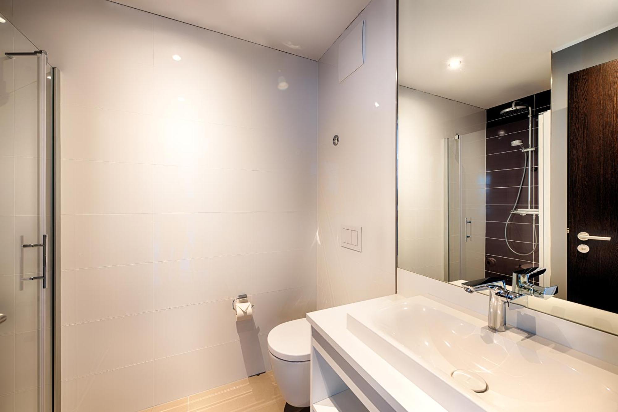 Premier Inn Luebeck City Stadtgraben Ngoại thất bức ảnh
