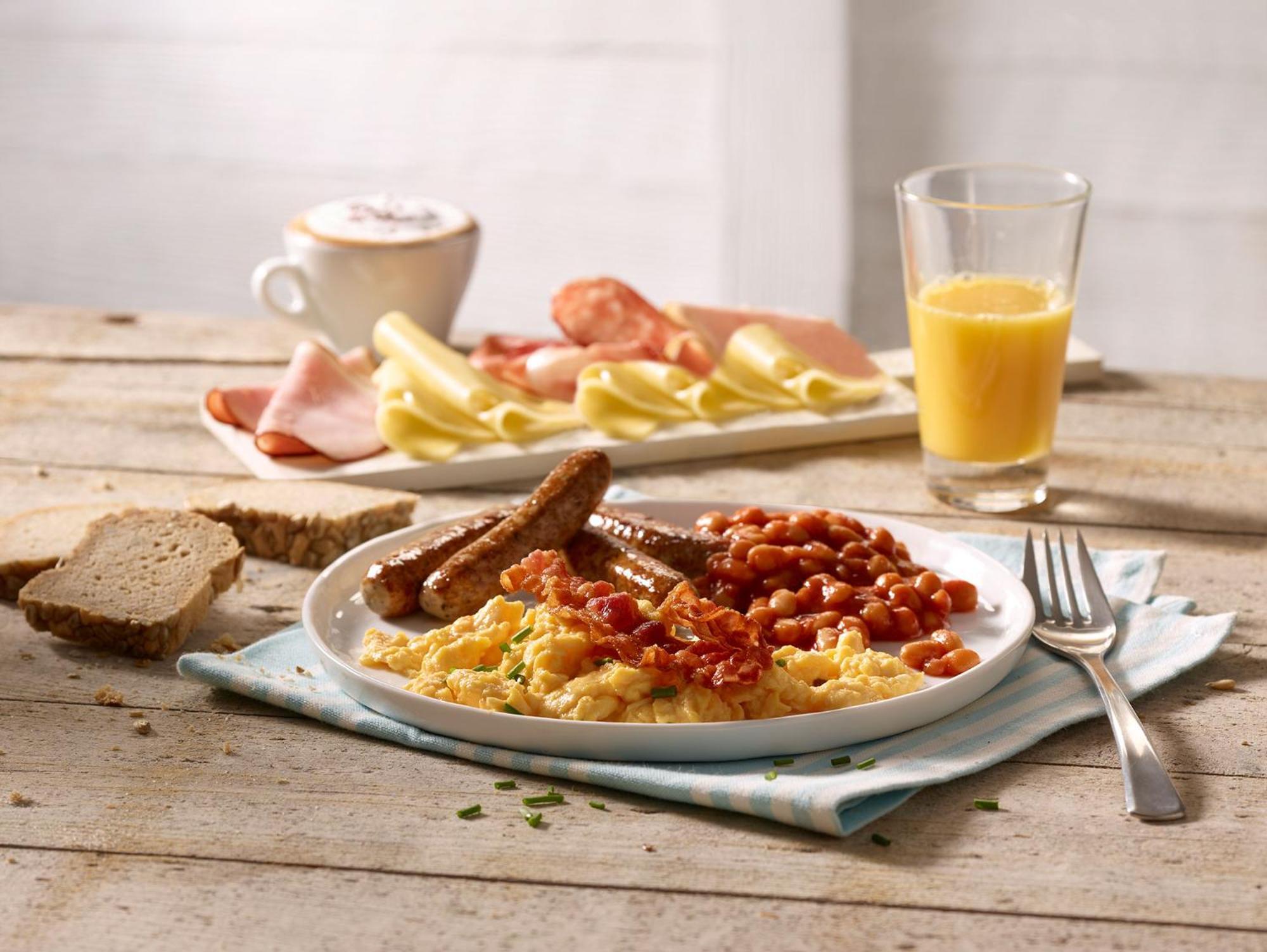 Premier Inn Luebeck City Stadtgraben Ngoại thất bức ảnh