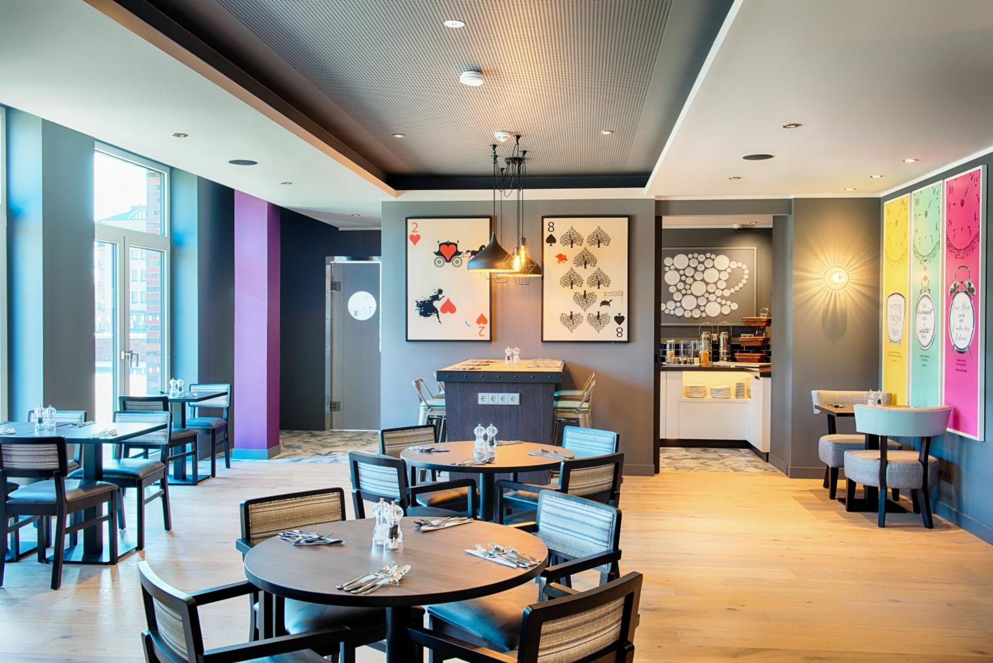 Premier Inn Luebeck City Stadtgraben Ngoại thất bức ảnh